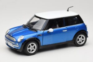 Mini Cooper R50 Azul con Techo Blanco Mondo Motors 1:18 MINI004 Metal