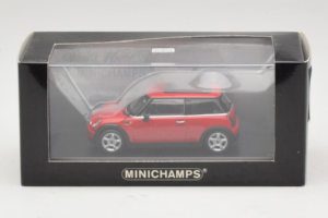 Mini Cooper Rojo Minichamps 1:43 MINI010 Metal - imagen 4 de 4