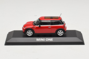 Mini Cooper Rojo Minichamps 1:43 MINI010 Metal