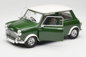 Mini Cooper S British Racing Verde & Old English Blanco Solido 1:18 8021 Metal - imagen 2 de 8