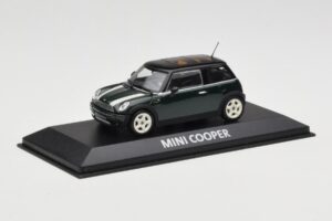 Mini Cooper S R53 Verde Con Rayas Minichamps 1:43 MINI006 Metal - imagen 4 de 4