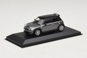 Mini Cooper S Grey Metallic Minichamps 1:43 80420148551-R1 Metal - imagen 2 de 4