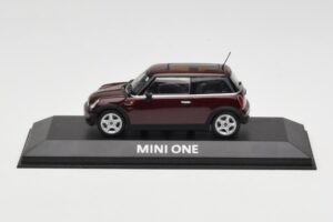 Mini One R50 Rojo Oscuro Con Techo Negro Minichamps 1:43 MINI008 Metal