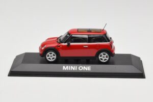 Mini One R50 Rojo Con Techo Rojo Minichamps 1:43 MINI001 Metal
