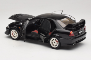 Mitsubishi Lancer Evo VI Tommi Makinen Edition Negro AUTOart 1:18 77158 Metal - imagen 5 de 8