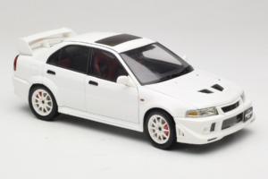 Mitsubishi Lancer Evo VI Tommi Makinen Edition Blanco AUTOart 1:18 77157 Metal - imagen 6 de 8
