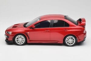 Mitsubishi Lancer Evo X FQ 400 Rojo Otto 1:18 OT1084 Resina - imagen 4 de 6