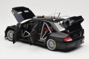 Mitsubishi Lancer Evolution WRC Plain Body Negro AUTOart 1:18 80528 Metal - imagen 5 de 8