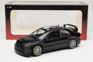 Mitsubishi Lancer Evolution WRC Plain Body Negro AUTOart 1:18 80528 Metal - imagen 8 de 8