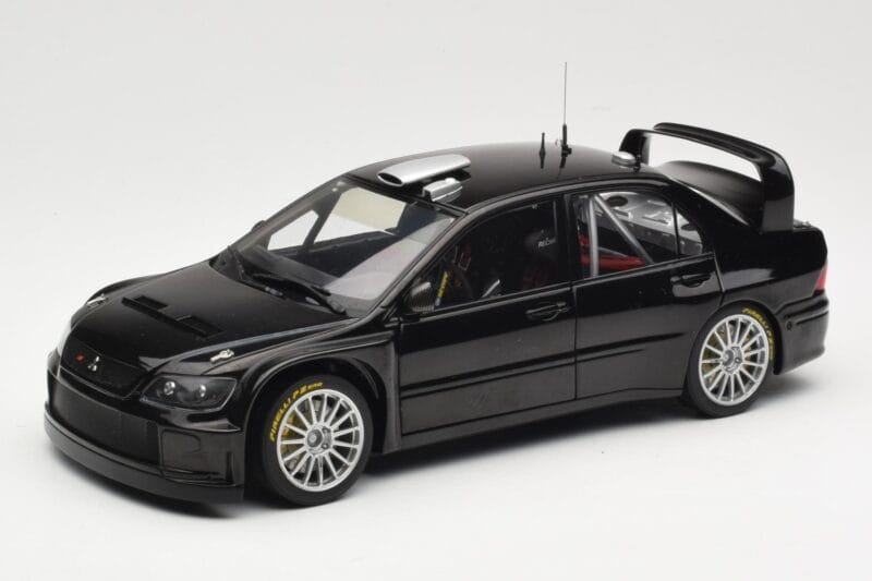 Mitsubishi Lancer Evolution WRC Plain Body Negro AUTOart 1:18 80528 Metal