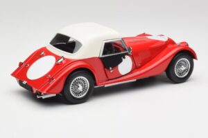 Morgan 4/4 Plus Competition Hardtop Rojo Kyosho 1:18 08114R Metal - imagen 3 de 8
