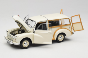 Morris Minor Traveller Blanco Minichamps 1:18 150137010 Metal - imagen 2 de 9