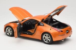 Nissan 350Z Z33 Sunset Orange AUTOart 1:18 77312 Metal - imagen 5 de 8