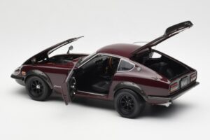 Nissan Fairlady 240ZG Marrón Kyosho 1:18 08217M Metal - imagen 5 de 8