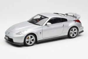 Nissan Fairlady Z Z34 NISMO Type 380RS Plata AUTOart 1:18 77401 Metal