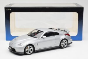 Nissan Fairlady Z Z34 NISMO Type 380RS Plata AUTOart 1:18 77401 Metal - imagen 8 de 8
