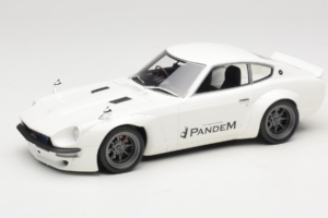 Nissan Fairlady Z Z34 Pandem Otto 1:18 OT1167 Resina
