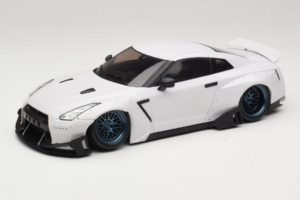 Nissan GT-R R35 Boost Wars 2 Blanco Jp Kraemo 1:18 KRAEMO001 Metal - imagen 2 de 7