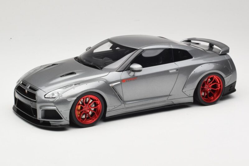 Nissan GT-R R35 Prior Design Gris GT Spirit 1:18 GT243 Resina