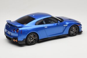 Nissan GT-R R35 Skyline Edition Bayside Blue GT Spirit 1:18 GT521 Resina - imagen 2 de 6