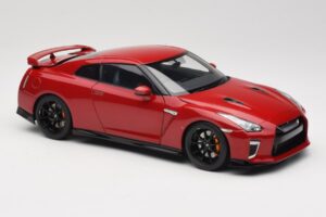 Nissan GT-R R35 Track Edition NISMO Vibrant Red MotorHelix 1:18 M83511 Metal - imagen 6 de 8