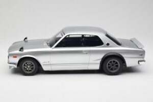 Nissan Skyline C10 2000 GT-R Plateado Otto 1:12 G094 Resina - imagen 3 de 6