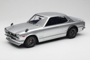 Nissan Skyline C10 2000 GT-R Plateado Otto 1:12 G094 Resina