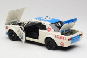 Nissan Skyline 2000GT-R KPGC10 #15 K. Takahashi Nissan Works JTCC 1972 Kyosho 1:18 08122B Metal - imagen 5 de 8