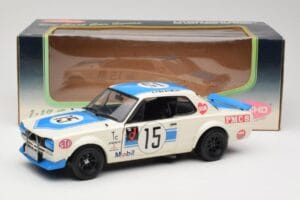Nissan Skyline 2000GT-R KPGC10 #15 K. Takahashi Nissan Works JTCC 1972 Kyosho 1:18 08122B Metal - imagen 8 de 8