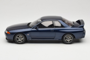 Nissan Skyline GT-R BNR32 Dark Blue Pearl Otto 1:18 OT1199 Resina - imagen 3 de 6