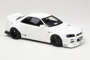 Nissan Skyline GT-R BNR34 by KRC Pearl White Otto 1:18 OT1135 Resina - imagen 4 de 6