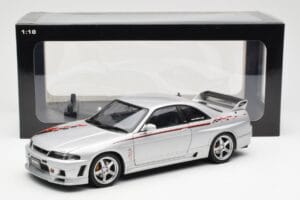 Nissan Skyline GT-R R33 R-Tune Plata AUTOart 1:18 77326 Metal - imagen 8 de 8
