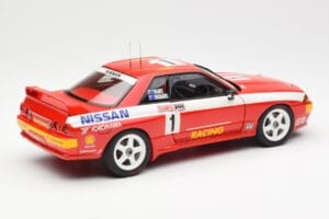 Nissan Skyline GT-R R32 #1 J. Richards / M. Skaife Bathurst 1000 Winner 1992 AUTOart 1:18 89279 Metal - imagen 3 de 8