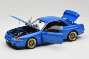 Nissan Skyline GT-R R32 V-Spec II Tuned Azul AUTOart 1:18 77415 Metal - imagen 2 de 8