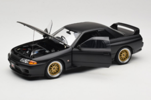 Nissan Skyline GT-R R32 V-Spec II Tuned Version Matt Black AUTOart 1:18 77418 Metal - imagen 2 de 8