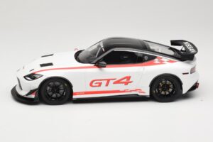 Nissan Z RZ34 GT4 Presentation 2022 Otto 1:18 OT1124 Resina - imagen 3 de 6