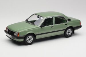 Opel Ascona C Metallic Light Green MCG 1:18 MCG18458 Metal