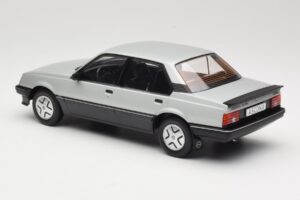 Opel Ascona C SR Plata MCG 1:18 MCG18460 Metal - imagen 5 de 6