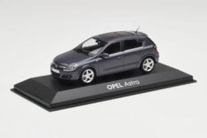 Opel Astra H Azul Oscuro Minichamps 1:43 B24910027-A1 Metal - imagen 2 de 4