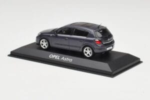 Opel Astra H Azul Oscuro Minichamps 1:43 B24910027-A1 Metal - imagen 3 de 4