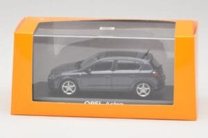 Opel Astra H Gris Minichamps 1:43 B24910027A Metal - imagen 4 de 4