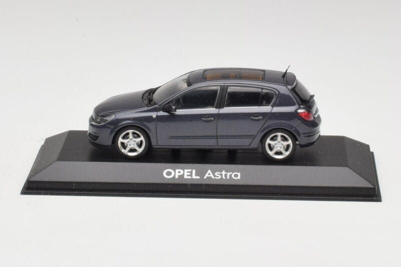 Opel Astra H Gris Minichamps 1:43 B24910027A Metal