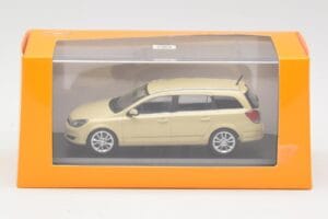 Opel Astra H Familiar Amarillo Minichamps 1:43 1799098 Metal - imagen 4 de 4
