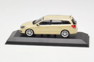 Opel Astra H Familiar Amarillo Minichamps 1:43 1799098 Metal