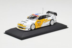Opel Calibra V6 4x4 #5 Joest Racing M. Reuter DTM 1994 Minichamps 1:43 430944105 Metal - imagen 2 de 4