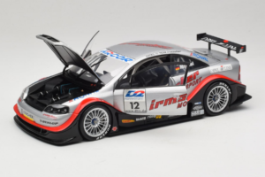 Opel Astra V8 Coupe #12 C. Menzel DTM 2000 Action 1:18 AC8004812 Metal - imagen 2 de 8