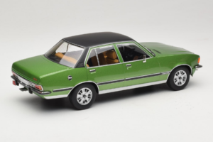 Opel Commodore B Verde MCG 1:18 MCG18565 Metal - imagen 2 de 6