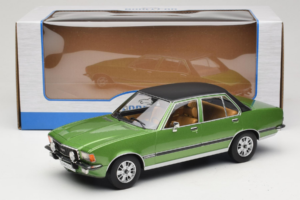 Opel Commodore B Verde MCG 1:18 MCG18565 Metal - imagen 6 de 6