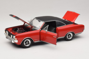 Opel Commodore GS/E Rojo Revell 1:18 8826 Metal - imagen 2 de 8