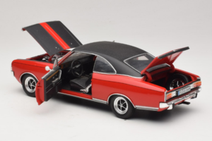 Opel Commodore GS/E Rojo Revell 1:18 8826 Metal - imagen 5 de 8